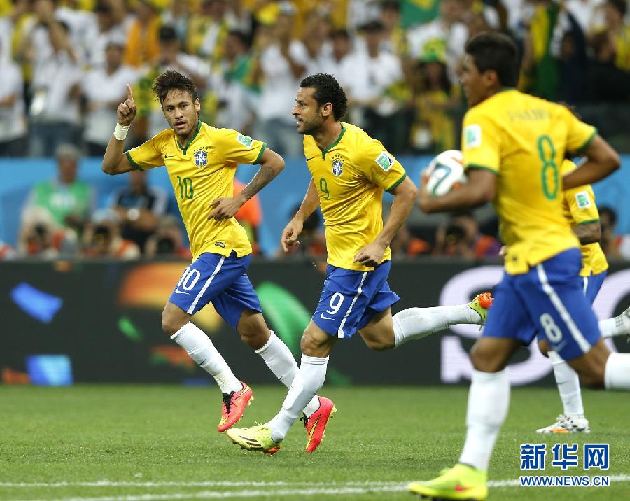 2014世界杯揭幕战:东道主巴西队3:1胜克罗地亚