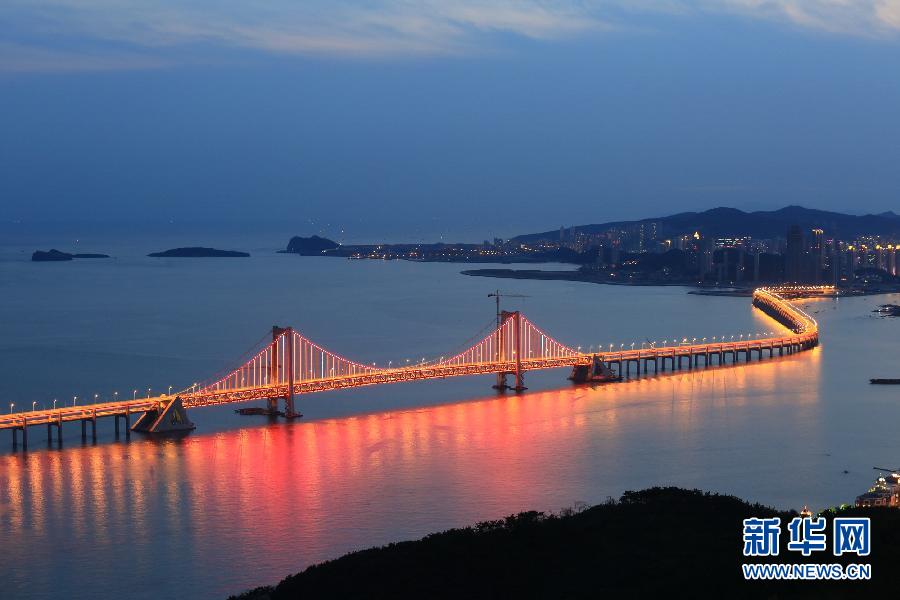 大连跨海大桥夜景