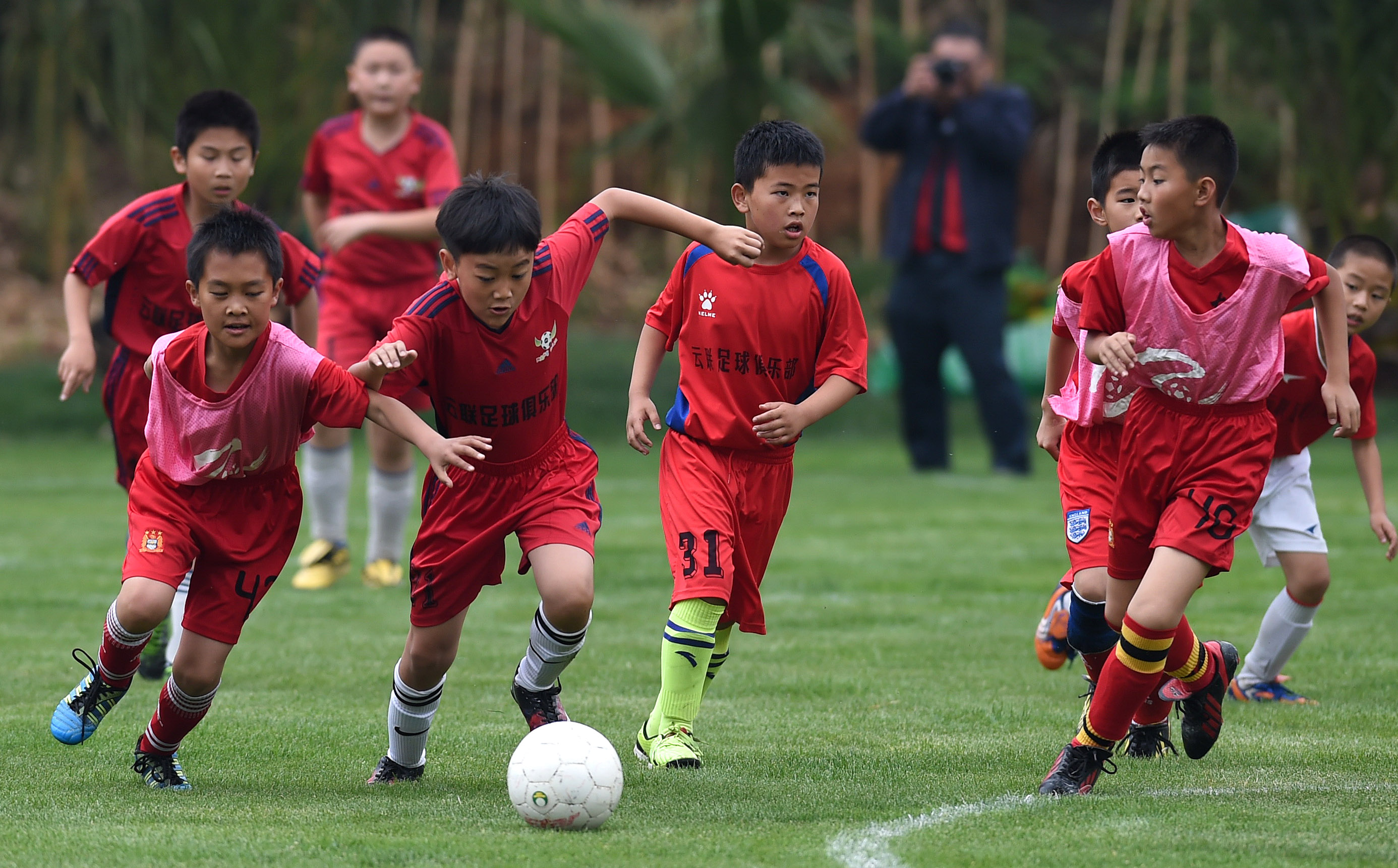年新益杯亚洲展望昆明城市青少年足球联赛今