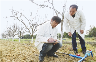 探访江西智能灌溉节水系统 可用手机APP操作