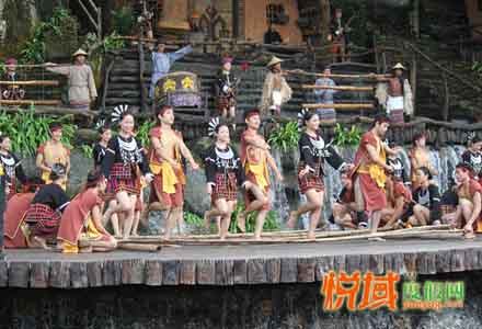 标题:来三亚自助游去槟榔谷体验黎族风俗必不可少