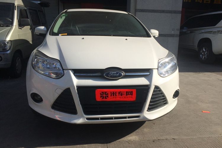 福特福克斯 2013款 两厢经典 1.8l mt百万纪念版