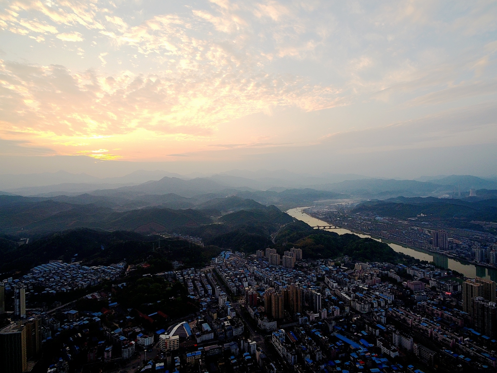 鸟瞰福建邵武市