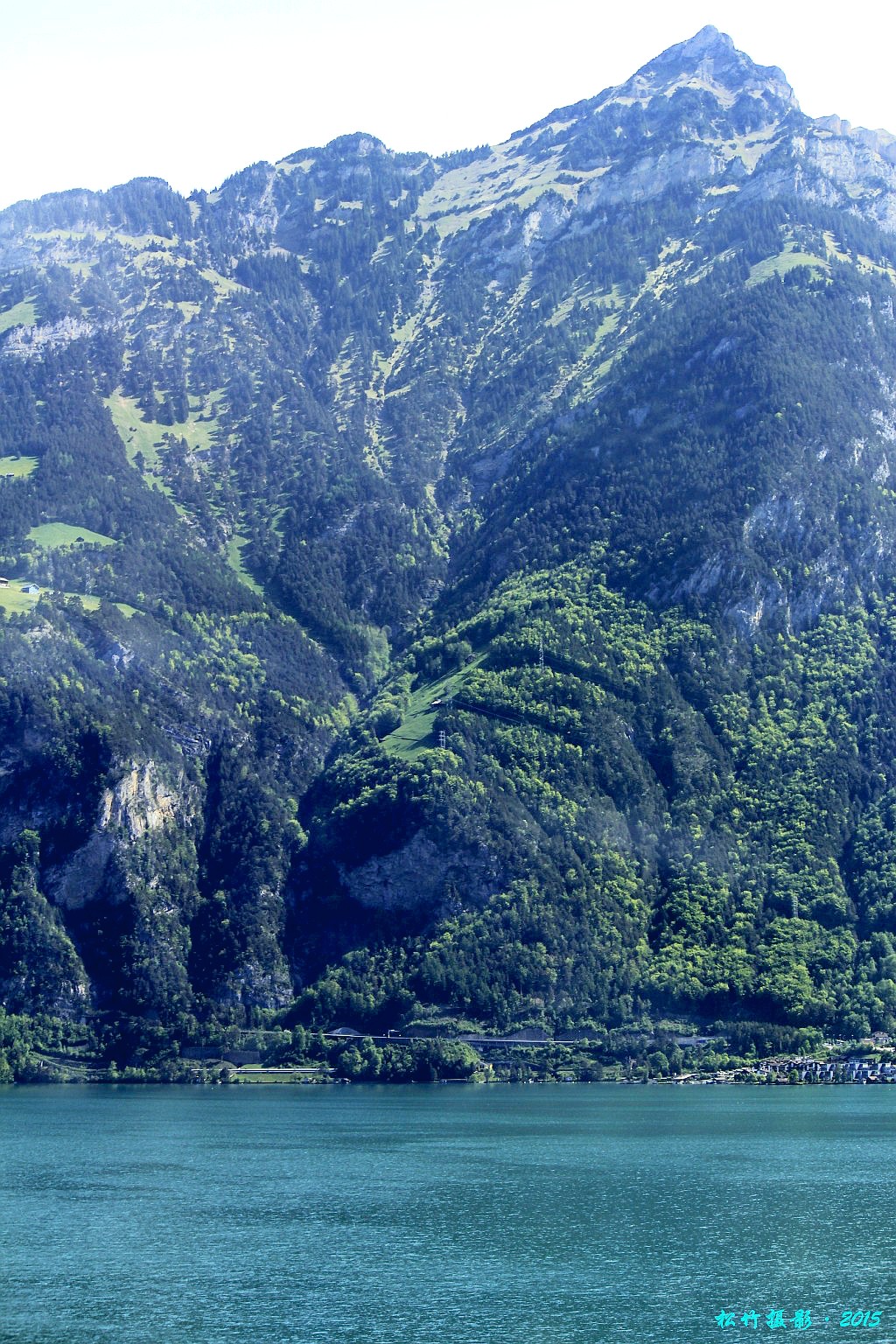 西欧六国之旅【13】高速车摄 瑞士途中【2】湖