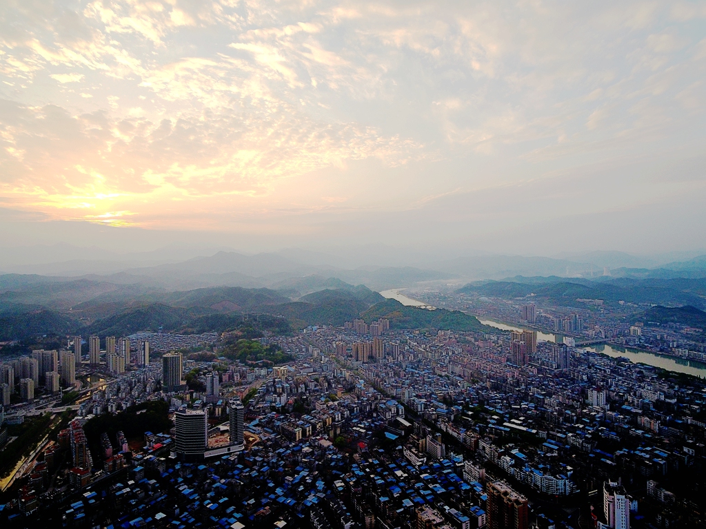 鸟瞰福建邵武市